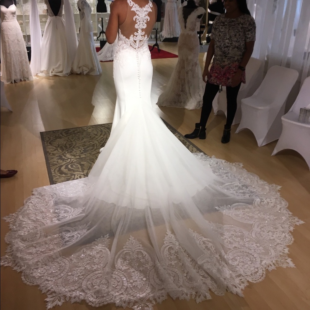 Martina Liana Wedding Gown